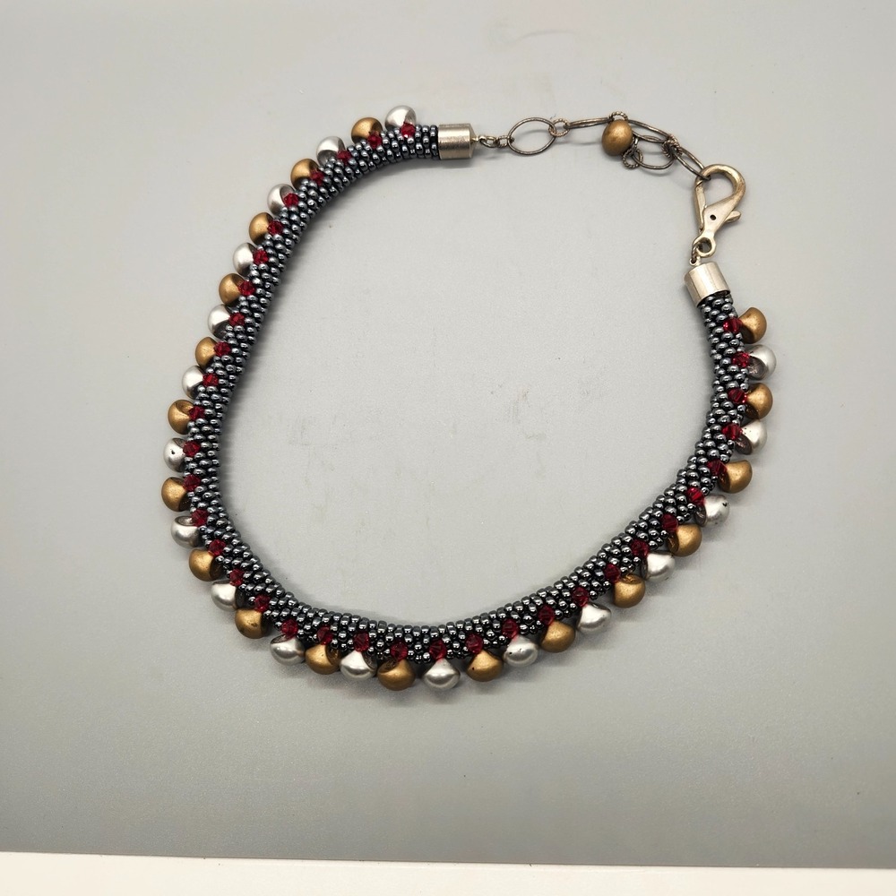 Lovely Beaded Choker Collar Necklace. Gold, Silver, Red. 16" Vintage Inspired - Picture 3 of 3